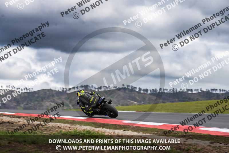 cadwell no limits trackday;cadwell park;cadwell park photographs;cadwell trackday photographs;enduro digital images;event digital images;eventdigitalimages;navarra;no limits trackdays;peter wileman photography;racing digital images;trackday digital images;trackday photos